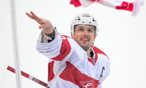 Двукратный чемпион мира станет одноклубником хоккеистов сборной Казахстана