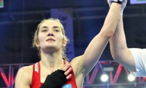 Казахстан одержал четвертую подряд победу на женском ЧМ-2022 по боксу