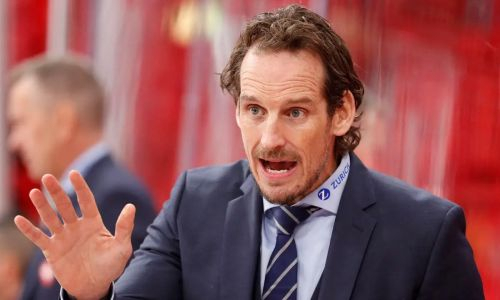 Главный тренер сборной Швейцарии высказался о трудной победе над Казахстаном на ЧМ-2022 по хоккею