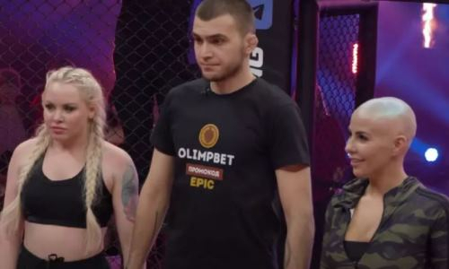 Видео полного боя российских порноактрис Елены Берковой и Лолы Тейлор с позорной концовкой