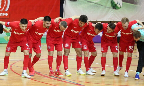 Клуб лидера сборной Казахстана сравнял счет в полуфинале плей-офф чемпионата России