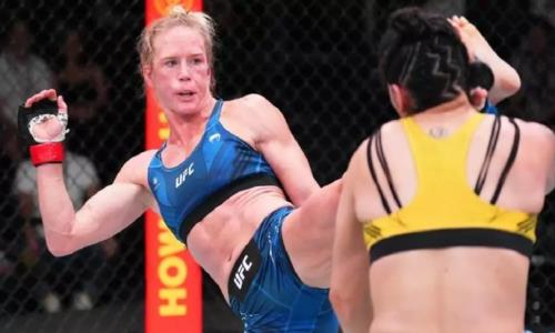 Сенсацией и скандалом завершился главный бой турнира UFC. Видео