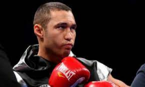 Экс-чемпион мира из Казахстана назвал следующую суперзвезду в боксе