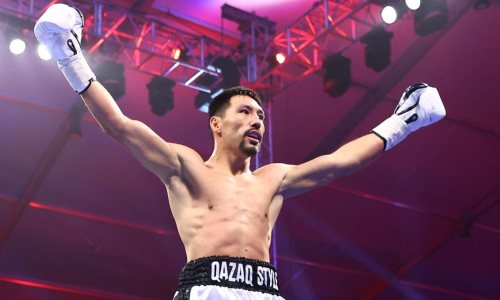 «Я никогда не видел такого». Уникальный момент случился в бою Алимханулы за титул чемпиона мира. Видео