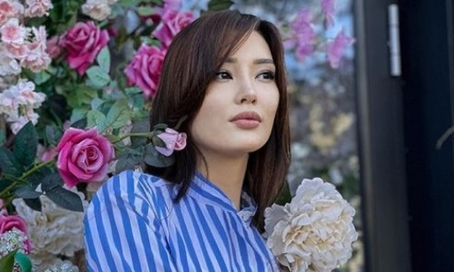 Сабина Алтынбекова поразила подписчиков в образе известного персонажа. Видео