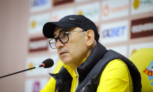 Курбан Бердыев мотивирует футболистов «Кайрата» победами над «Баварией» и «Барселоной»