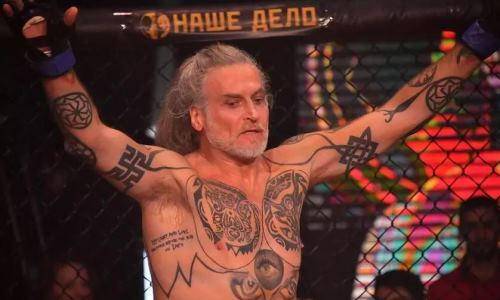 Нашумевший в MMA Джигурда зажег с олимпийской чемпионкой на французском пляже. Фото