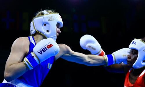Казахстанская чемпионка мира после победы нокаутом на ЧМ-2022 выступила с обещанием стране