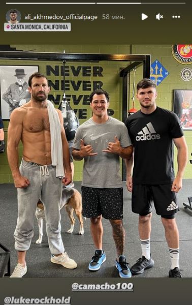 Казахстанский нокаутер из команды Головкина тренируется с экс-чемпионом UFC