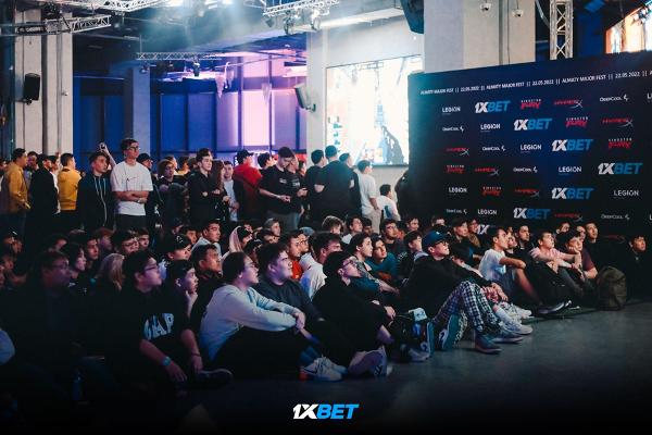 В Алматы прошел Almaty Major Fest при поддержке компании 1XBET