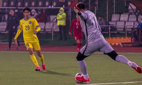 Прямая трансляция матча Турция — Казахстан в отборе на молодежный Евро-2023