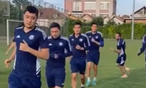 Сборная Казахстана провела тренировку перед матчем с Беларусью. Видео
