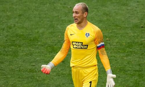 «Отворачивал лицо и не здоровался». Вратарь рассказал о конфликте с Бердыевым и экс-тренером сборной Казахстана