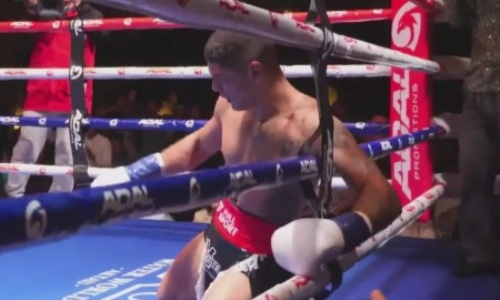 Видео полного боя с убойным нокаутом Мейирима Нурсултанова за титул WBO