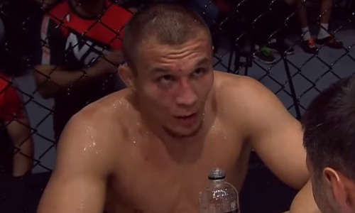 Фаниль Рафиков показал избитое лицо после фиаско в бою с узбекистанцем