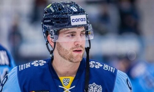 Соперник «Барыса» по конференции КХЛ сохранил своего самого результативного защитника