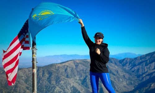 «Чтобы публике не пришлось скучать и засыпать». Разоблачавшая скандалы в спорте Казахстана боксерша обещает шоу в камбэке в профи