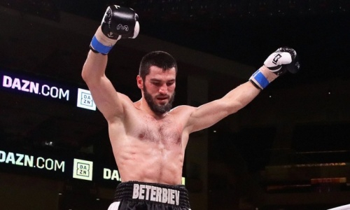 В Казахстане покажут прямую трансляцию боя Артура Бетербиева за три титула чемпиона мира