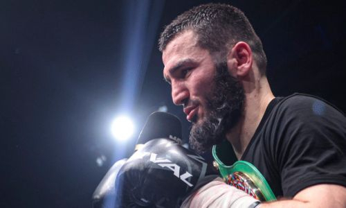 «Это может быть быстрый нокаут». Соперник Бетербиева за три титула чемпиона мира дал прогноз на бой