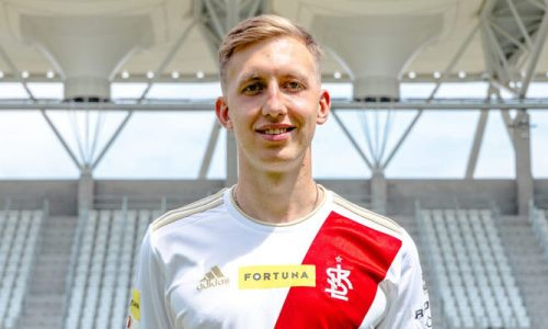 Экс-игрок казахстанского клуба перешел в польскую команду. Известны детали контракта