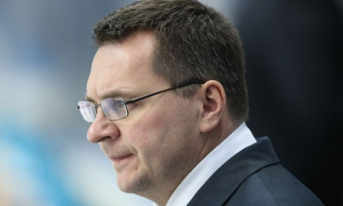 «Кто-то считает его демоном». Экс-наставник «Барыса» получил оценку от обладателя Кубка Гагарина