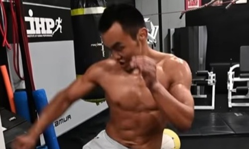 Появилось видео интенсивных тренировок казахского бойца UFC
