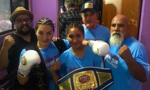 «Неужели мои тренера могут меня обмануть?». Казахстанскую боксершу «развели» после титульного боя. Видео