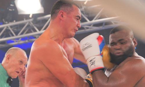«Головкин тяжелого веса» сделал зловещий шаг к титулу чемпиона мира