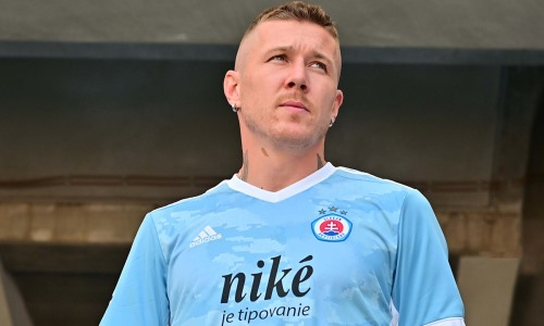 Неудачник матчей против сборной Казахстана перешел в клуб экс-наставника «Кайрата»