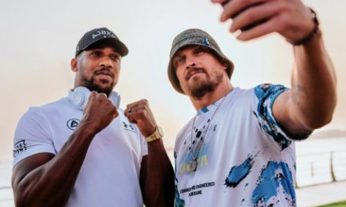 Усик в унизительном стиле отвоевал у Джошуа внимание всех фанатов. Видео