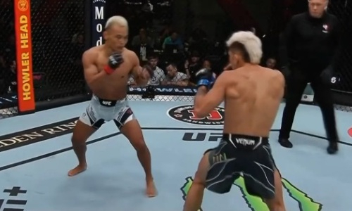 Видео третьего боя в UFC казахского файтера с 37 победами