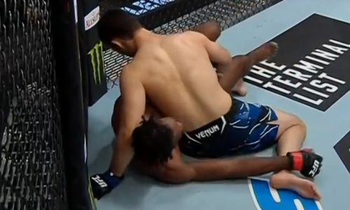 «Мне нужно 7-8 секунд, чтобы усыпить». Рахмонов рассказал о победе над Мэгни в UFC