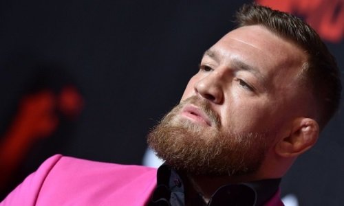 «Продался и потерял достоинство!». Конора Макгрегора раскритиковали за нашумевшее видео