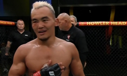 Опубликованы судейские записки победного боя казаха из UFC