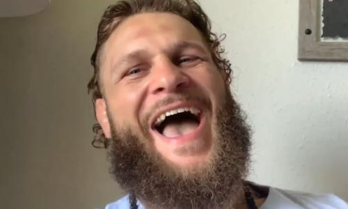 Топовый боец UFC рассмеялся из-за вопроса о Шавкате Рахмонове и поспешил с объяснениями. Видео