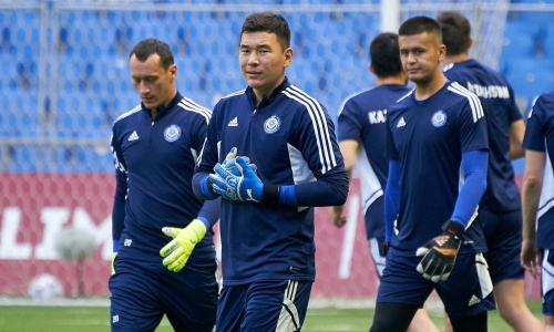 Фоторепортаж с тренировки сборной Казахстана перед домашним матчем со Словакией