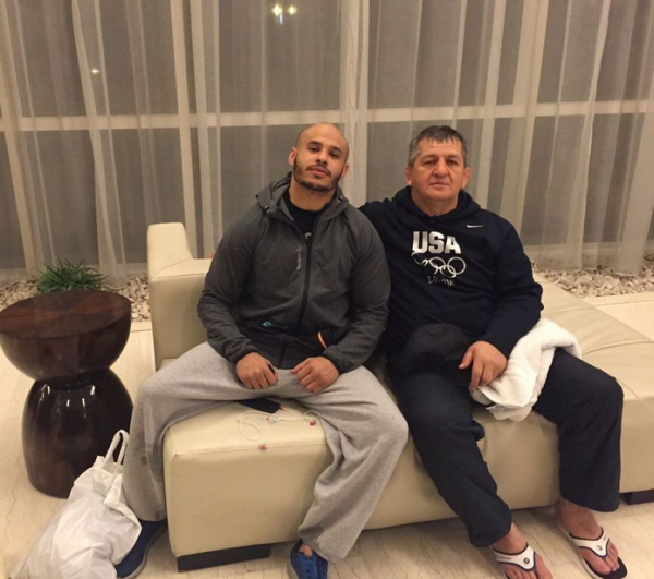 Названы два российских бойца, которые станут чемпионами UFC в этом году