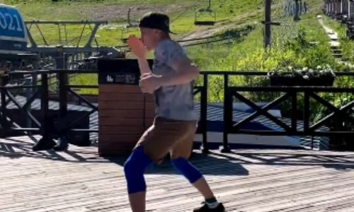 «Казахский король» показал видео боя с тенью и впечатлил подписчиков. Видео