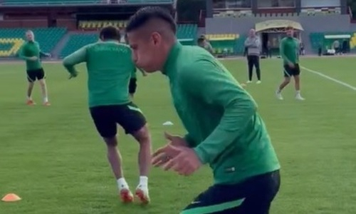 «Ференцварош» провел тренировку в Костанае перед матчем Лиги Чемпионов. Видео