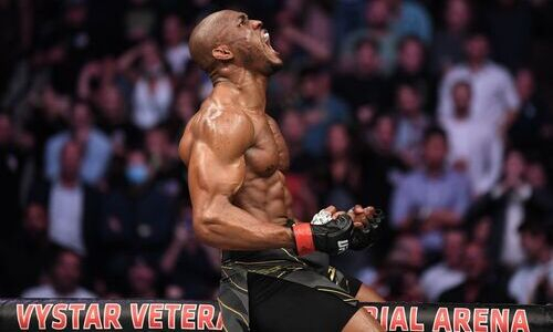 «Я хочу доказать всему миру». Чемпион UFC решился на мощный поворот в карьере