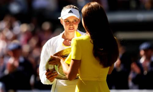 Легенда гольфа выложил трогательный пост после победы Рыбакиной на Уимблдоне