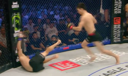 Видео мощного нокаута казахстанским бойцом бразильца после проигранного поединка за титул