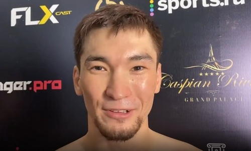 Казахстанский боец после яркого нокаута попросил пояс у Хабиба Нурмагомедова