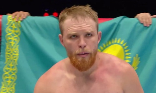 Казахстанский файтер проиграл россиянину с 30 боями в лиге Хабиба