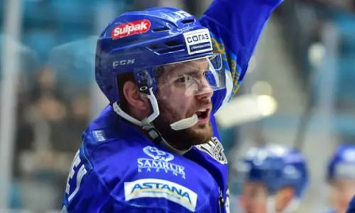 «Это будет интересный хоккейный год». Линден Вей рассказал, почему остался в «Барысе» и оценил его перспективы в сезоне КХЛ