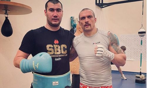 «Хотел устроить драку». Казахстанский супертяж зарубился с Усиком и припугнул Джошуа