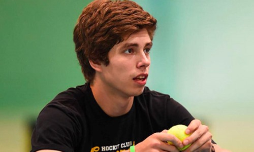 Россиянин из третьей лиги Словакии перейдёт в «Барыс» 