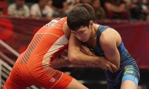 Казахстан завоевал первую медаль на юношеском чемпионате мира по греко-римской борьбе