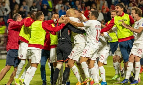 Европейский клуб с казахстанцем в составе оформил камбэк с разгромом в матче Лиги Чемпионов