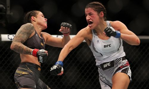 Прямая трансляция турнира UFC 277 с главным боем Пенья — Нуньес